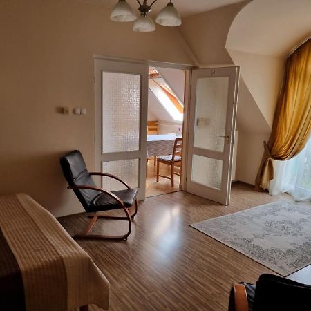Koerteszirom Apartman Erlau Exterior foto